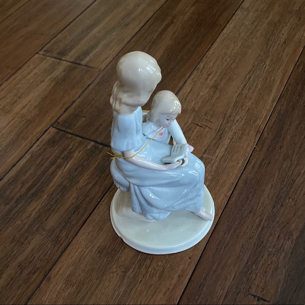 Paul Sebastian Once Upon a Time Figurine Daughter - Picture 7 of 13
